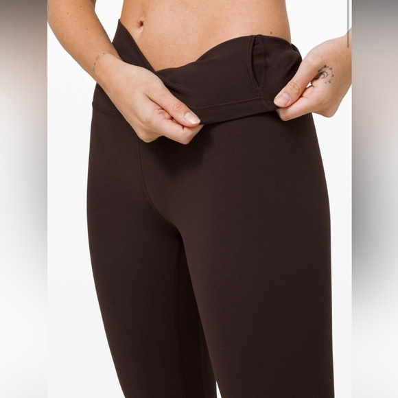 Lululemon Align Pant II 25" - Size 8 - Picture 3 of 8